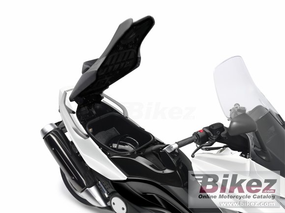 2011 Yamaha TMAX ABS photo